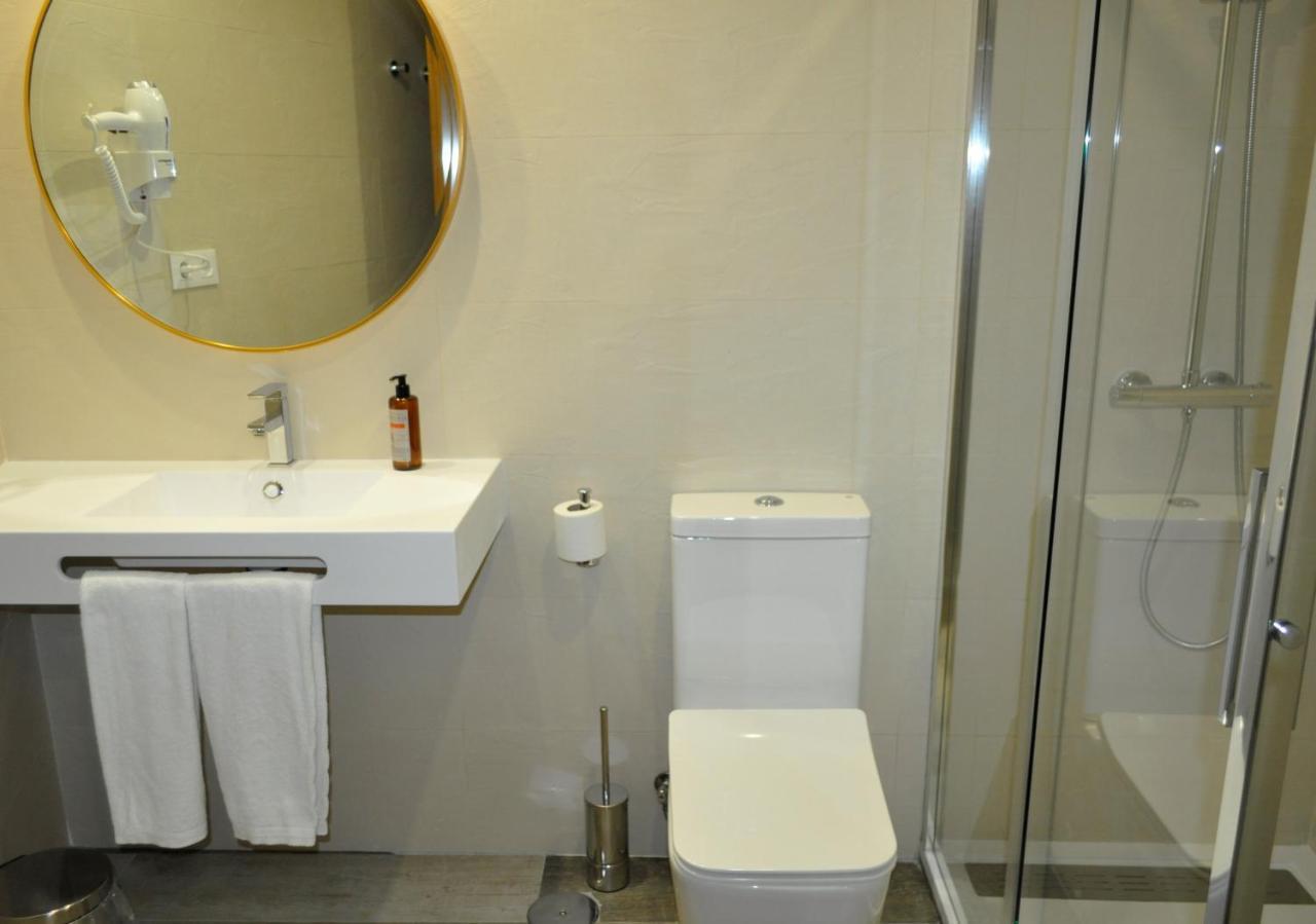 Hostal Restaurante Villa De Brihuega Exteriör bild